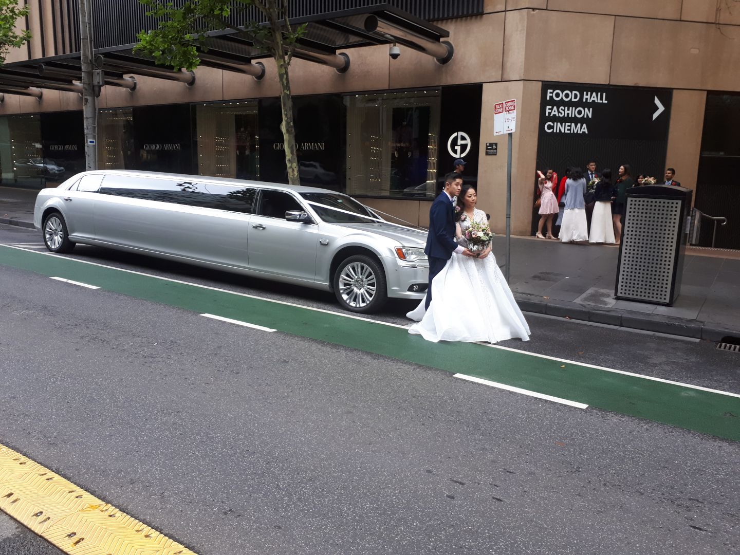 silver wedding limo hire Melbourne